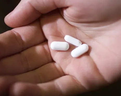Daily Aspirin Demonstrates Significant Impact in Stopping Bowel Cancer Relapse, Study Confirms
