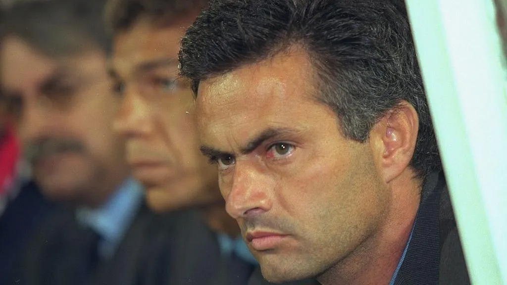 Mourinho Returns at Benfica After Two and a Half Decades: A Legend’s Gamble?